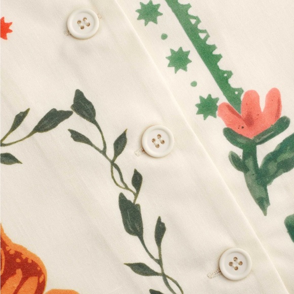 Collar Floral & Mushroom Short Sleeve Shirt (M) - Picture 6 of 7